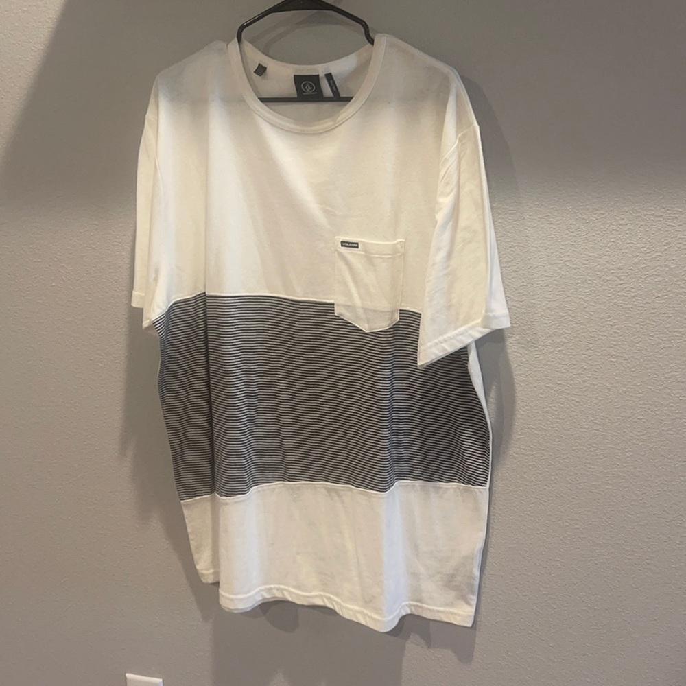 Volcom T-shirt